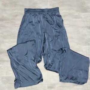 Bundle for @hillaryhall11 SKIMS Women's Silk Pajamas set in Navy